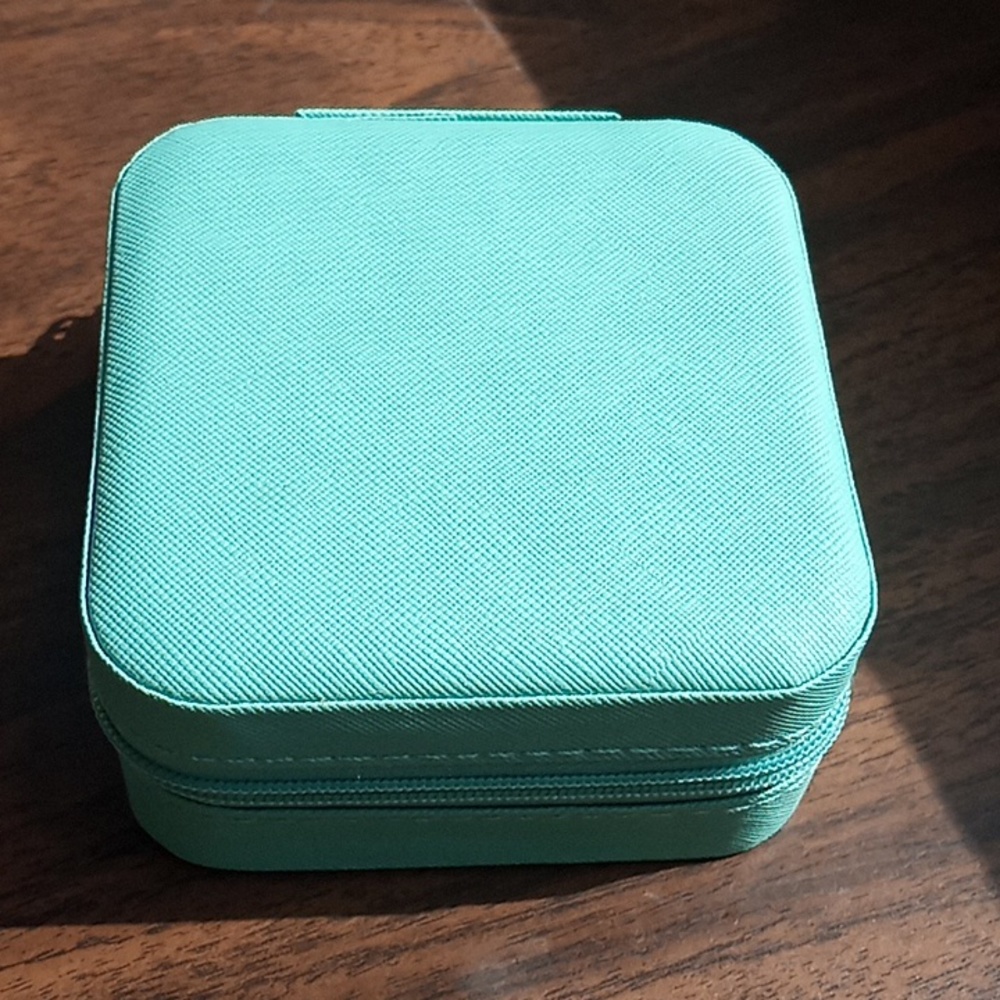 Jewelry Storage Case, Simple Jewelry Box For Travel & Home. - Picture 6 of 6